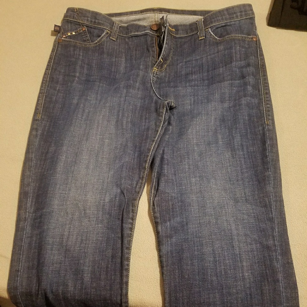 Women's Jeans